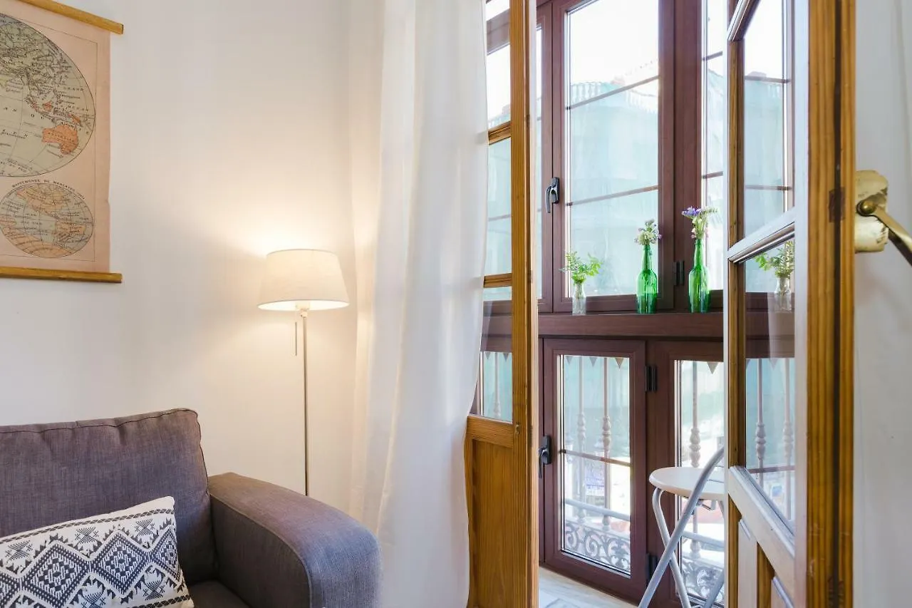 Ferienwohnung Hola Malaga Atarazanas Spanien